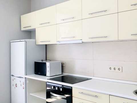 квартира за адресою Регенераторна вул., 4