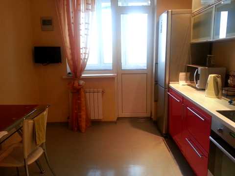 квартира по адресу Миколы Бажана просп., 12