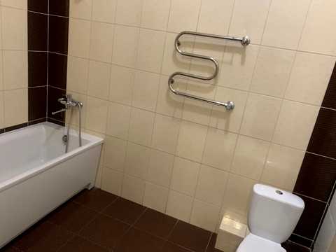 квартира по адресу Ревуцкого ул., 9