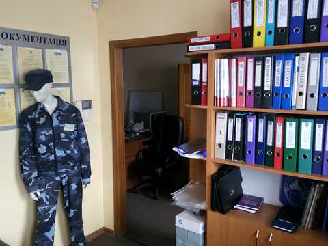 комерційна за адресою Драгоманова вул., 6-А