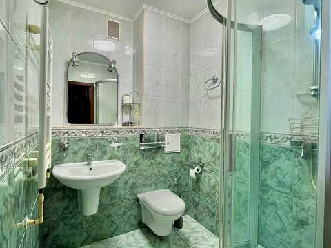 квартира за адресою Василя Тютюнника вул. (Анрі Барбюса), 40