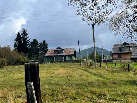 участок по адресу країще