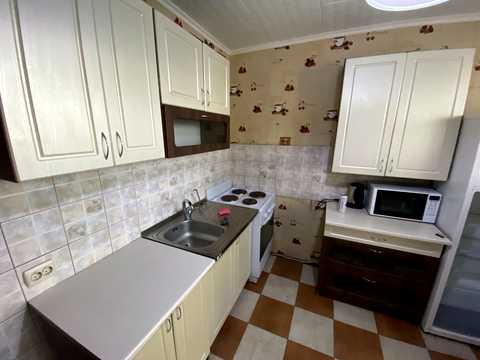 квартира за адресою Зої Гайдай вул., 9-А