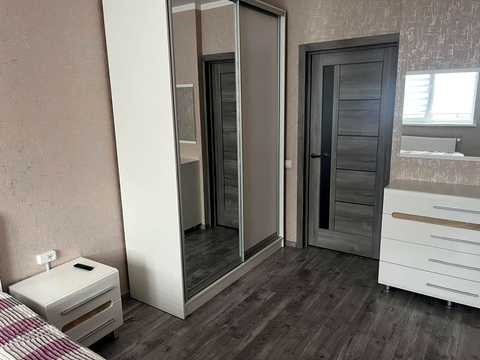 квартира за адресою Івана Сльоти вул., 49