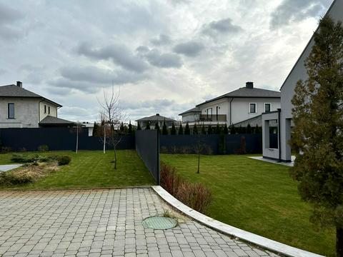 будинок за адресою київська, 44