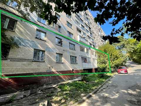 комерційна за адресою Печенізька вул., 1-7