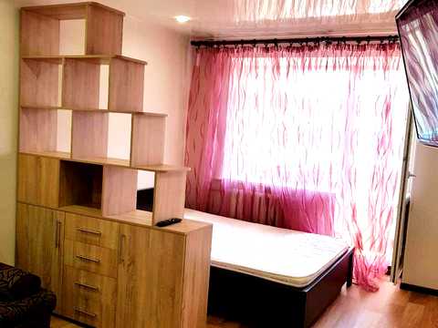 квартира за адресою Зернова вул., 53