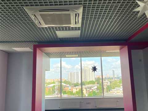 комерційна за адресою Харків, Отакара Яроша вул., 18