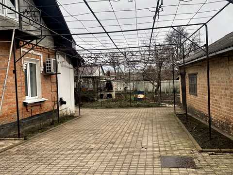 дом по адресу Елены Журливой ул., 3