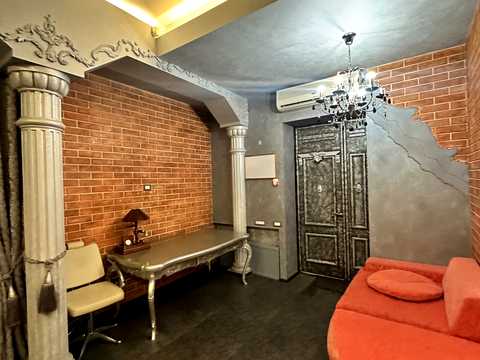 комерційна за адресою Мукачівський пров., 6