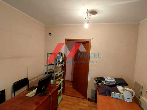 коммерческая по адресу Леся Курбаса просп., 18-Г
