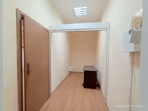 комерційна за адресою Успенський пров., 4