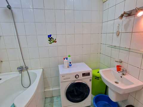 квартира по адресу Богдана Хмельницкого просп. (Героїв Сталінграда), 32