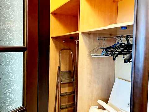 квартира по адресу Жилянская ул., 59