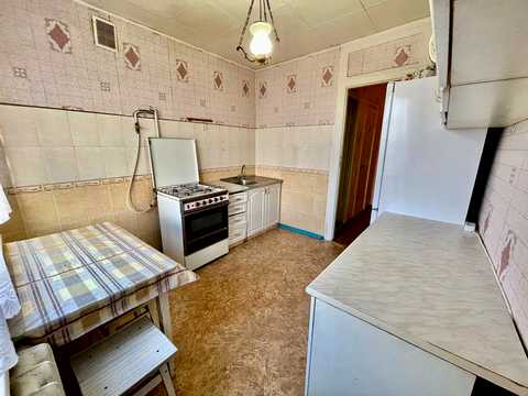 квартира за адресою Космонавтів вул., 17