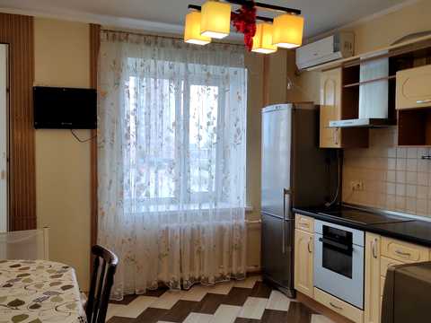 квартира за адресою Вишняківська вул., 5-В