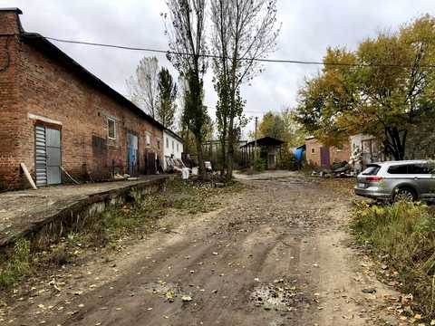 комерційна за адресою Сергія Параджанова вул. (Баранова), 80
