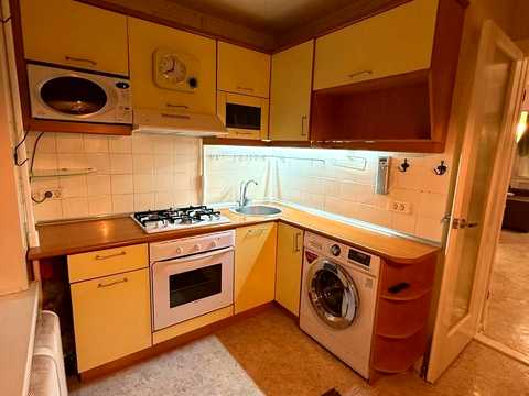 квартира за адресою Новорічна вул., 45