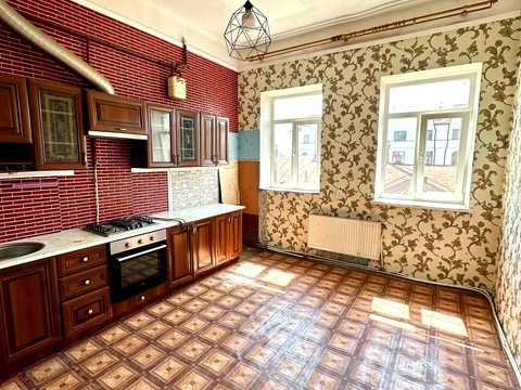квартира за адресою Михайла Коцюбинського вул., 1