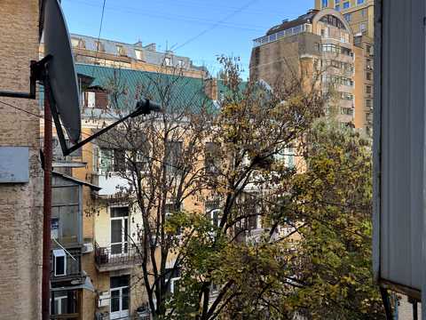 квартира за адресою Басейна вул., 3