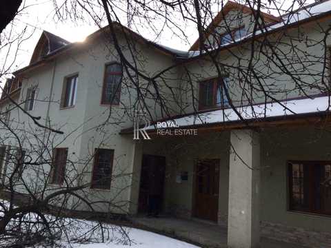 коммерческая по адресу Миру, 23