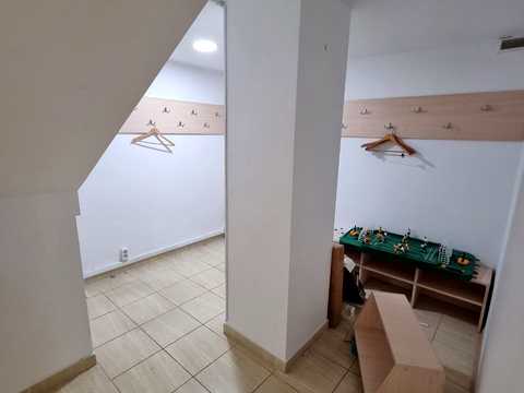 коммерческая по адресу Вице-адмирала Жукова пер., 21/23