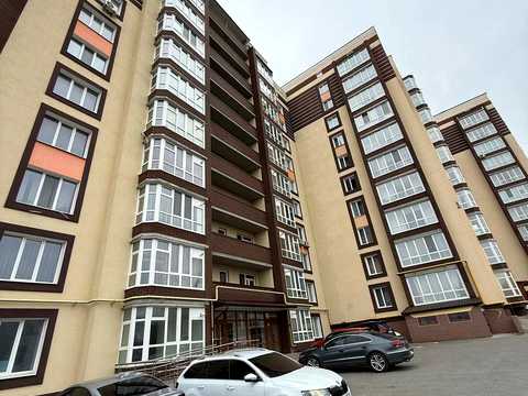 квартира за адресою Озерна вул., 14а