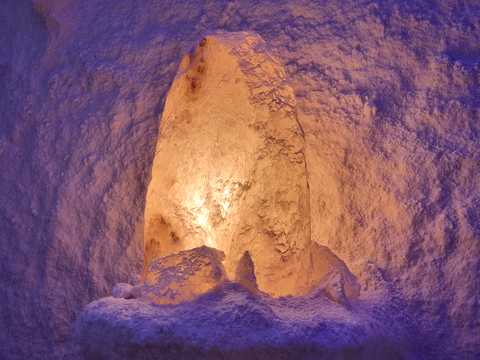 комерційна за адресою смт. Обухівка, Мужества, 2