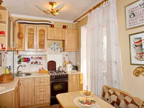 квартира за адресою Миколи Садовського пров. (Чайковського)