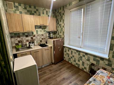 квартира за адресою Познанська вул., 8Б