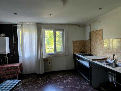 коммерческая по адресу пгт. Репки, Репки, 3