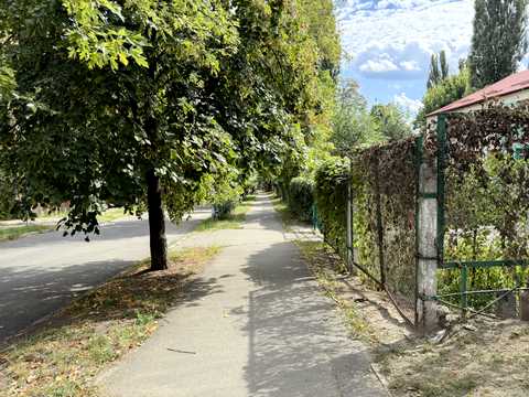 квартира за адресою Рея Бредбері вул., 6
