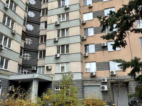 коммерческая по адресу Раисы Окипной ул., 4-А