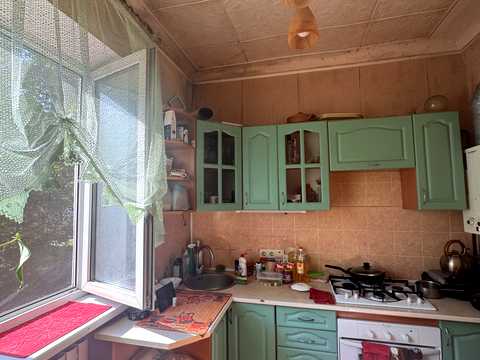 квартира за адресою Айвазовського вул., 5