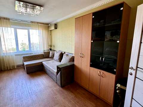 квартира за адресою Солом'янська вул. (Толстого), 25