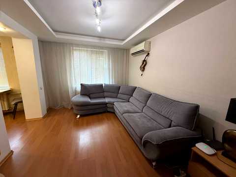 квартира по адресу Калиновая ул., 83к4
