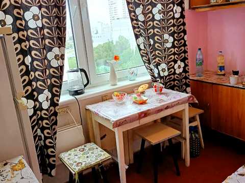 квартира за адресою Перемоги просп., 15