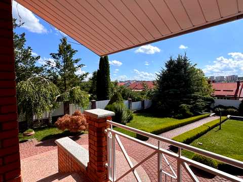 будинок за адресою Прикордонників вул., 17