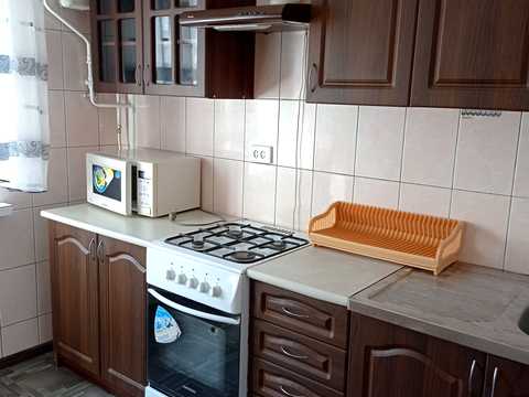 квартира за адресою пр. Бажана, 28В