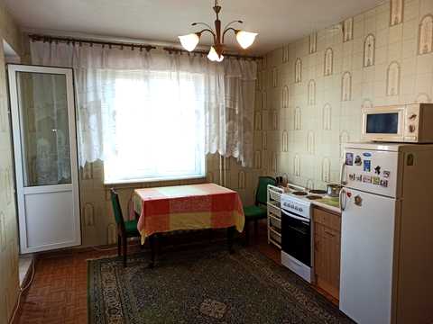квартира за адресою Драгоманова вул., 14
