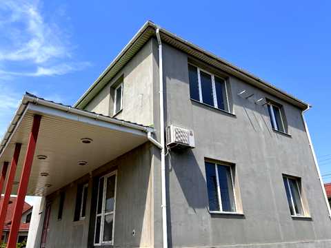 дом по адресу Грушевського ул., 3