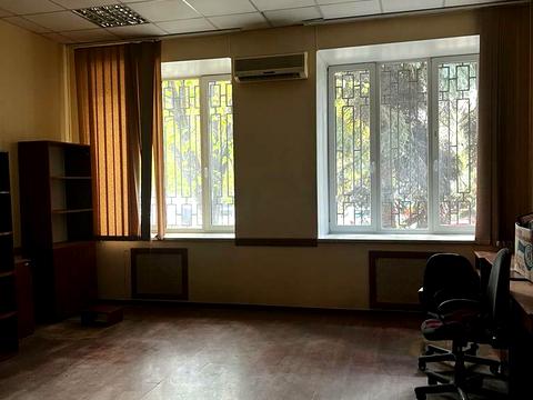 комерційна за адресою Велика Арнаутська вул., 2б