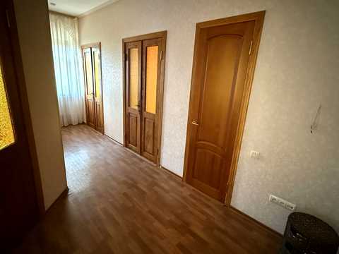 будинок за адресою Людмили Гінзбург пров. (Щорса)