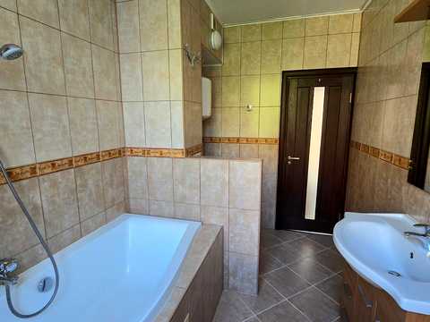 квартира по адресу Братская ул., 5