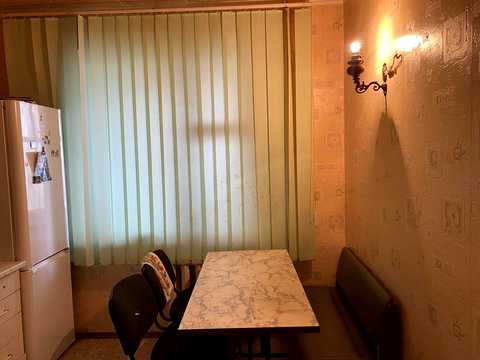 квартира за адресою Лазурна вул., 38