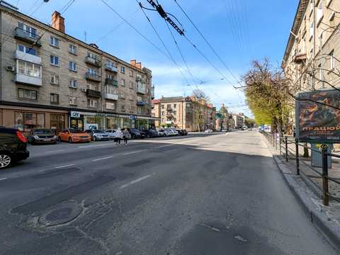 комерційна за адресою Князя Острозького вул., 1
