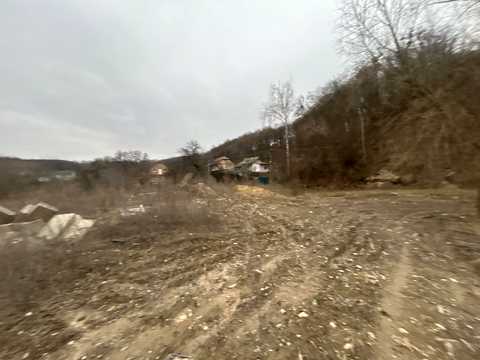 участок по адресу Київська ул., 1