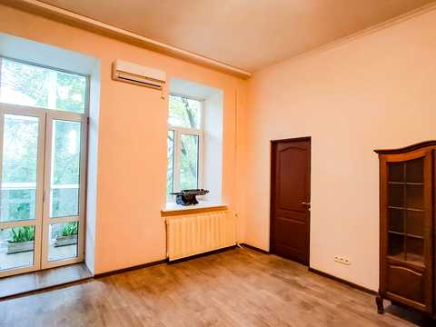 коммерческая по адресу Саксаганского ул., 103