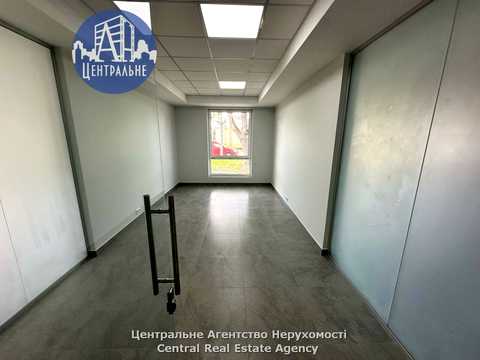 коммерческая по адресу Ярослава Мудрого ул. (Моріса Тореза), 64