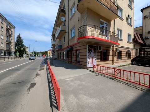 комерційна за адресою Тернопіль, Замкова, 7